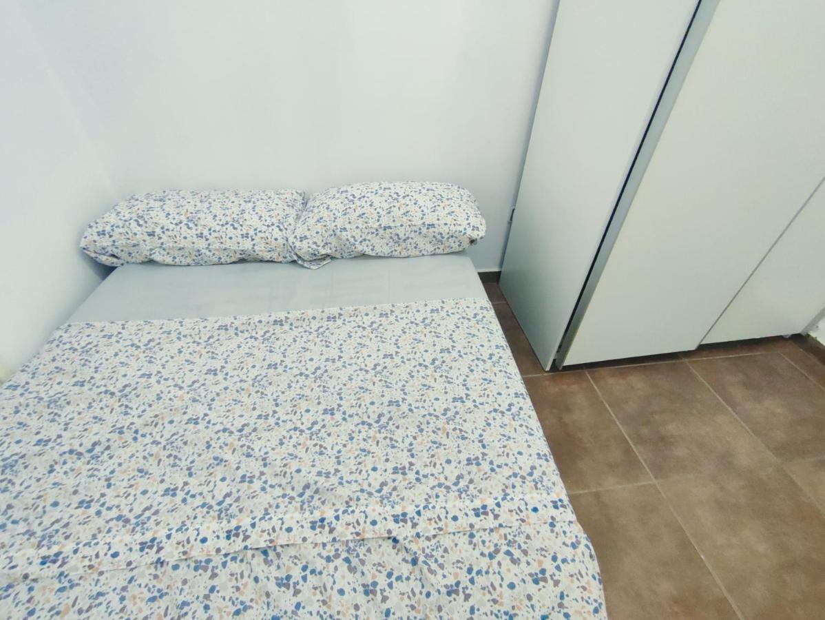 바르셀로나 Nice Flat Within Walking Range To The Beach 아파트 외부 사진