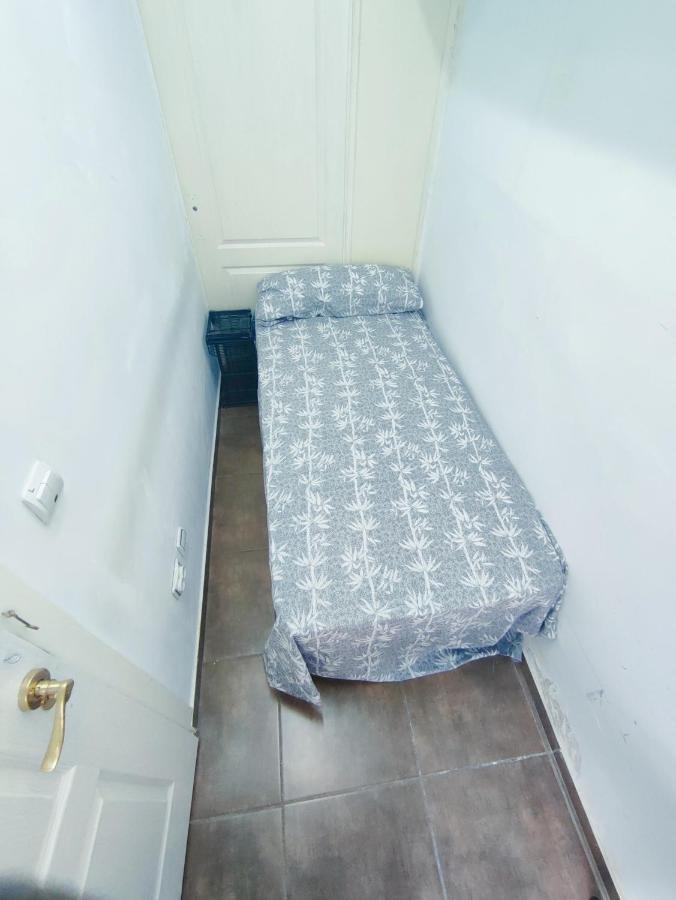 바르셀로나 Nice Flat Within Walking Range To The Beach 아파트 외부 사진